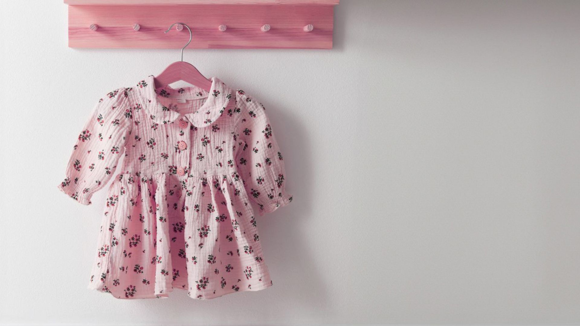 Children’s Clothing Market: Brand Image and Consumer Behavior Research 