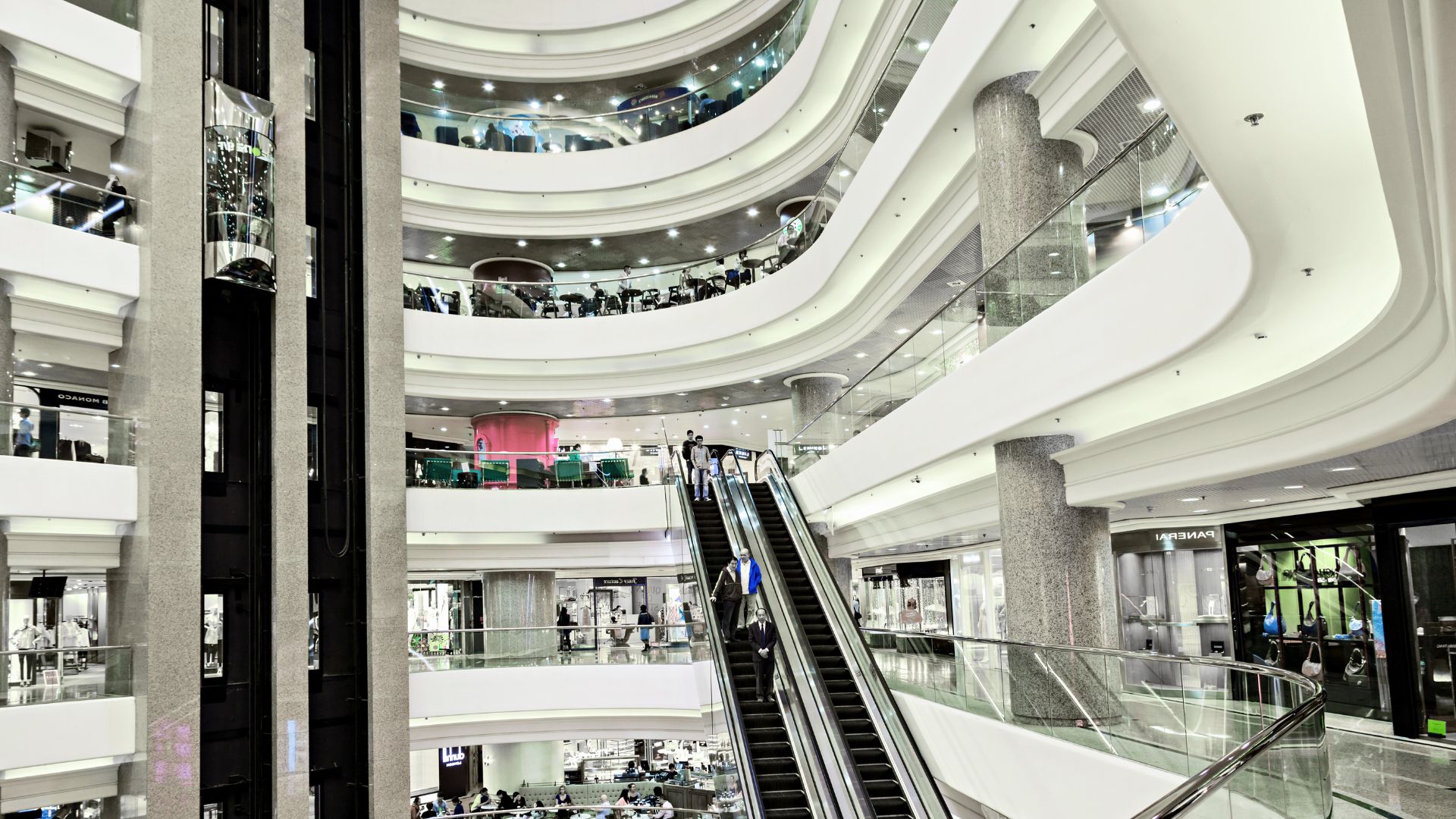 Analiza geomarketingowa centrów handlowych
